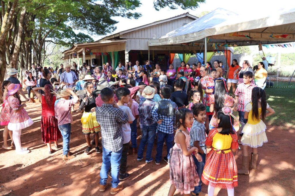 Prefeitura de Paranhos/SEMAS realiza o Arraiá do Serviço de Convivência e Fortalecimento de Vínculos