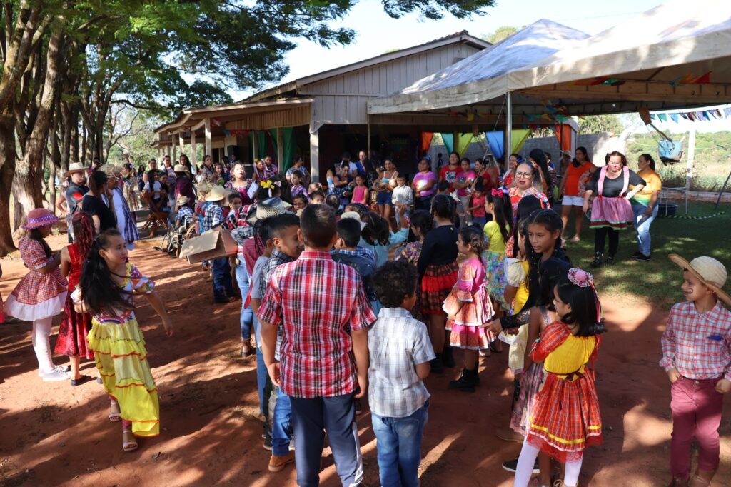 Prefeitura de Paranhos/SEMAS realiza o Arraiá do Serviço de Convivência e Fortalecimento de Vínculos