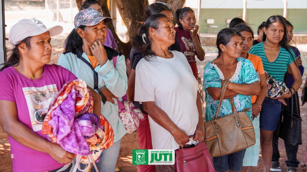 Campanha do Agasalho em Juti