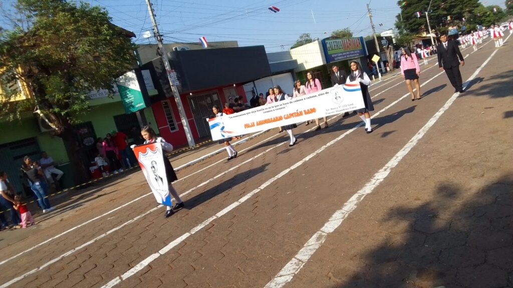 Desfile Cívico - Aniversário de 110 anos de Capitán Bado