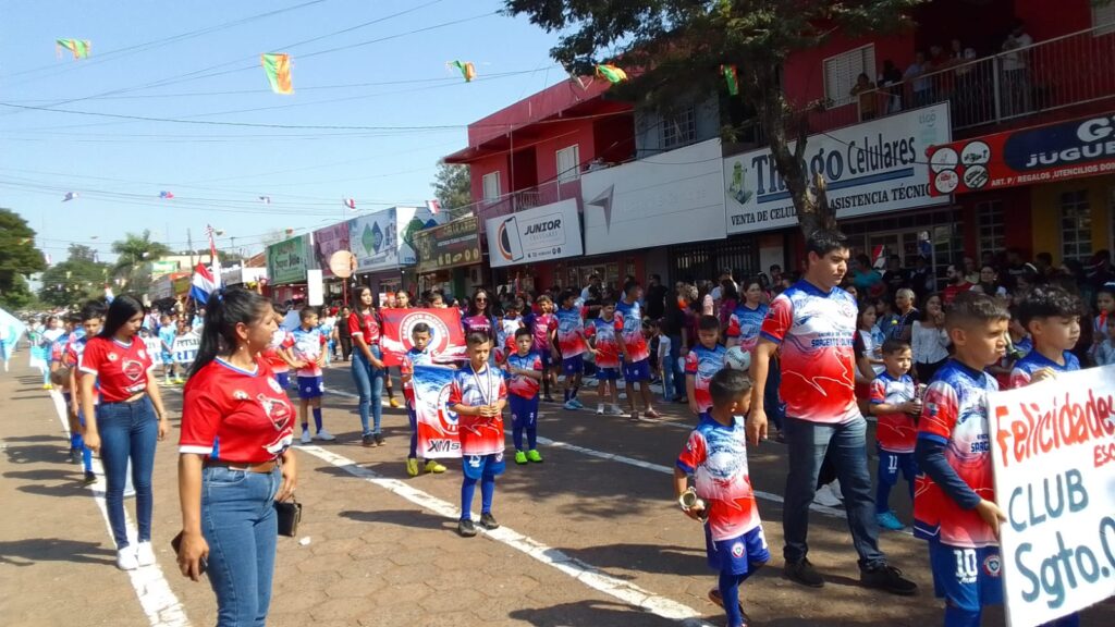 Desfile Cívico - Aniversário de 110 anos de Capitán Bado