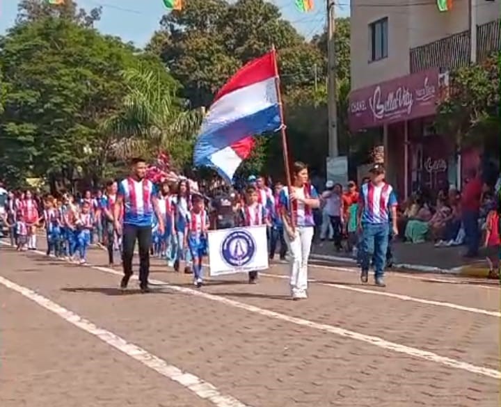 Desfile Cívico - Aniversário de 110 anos de Capitán Bado