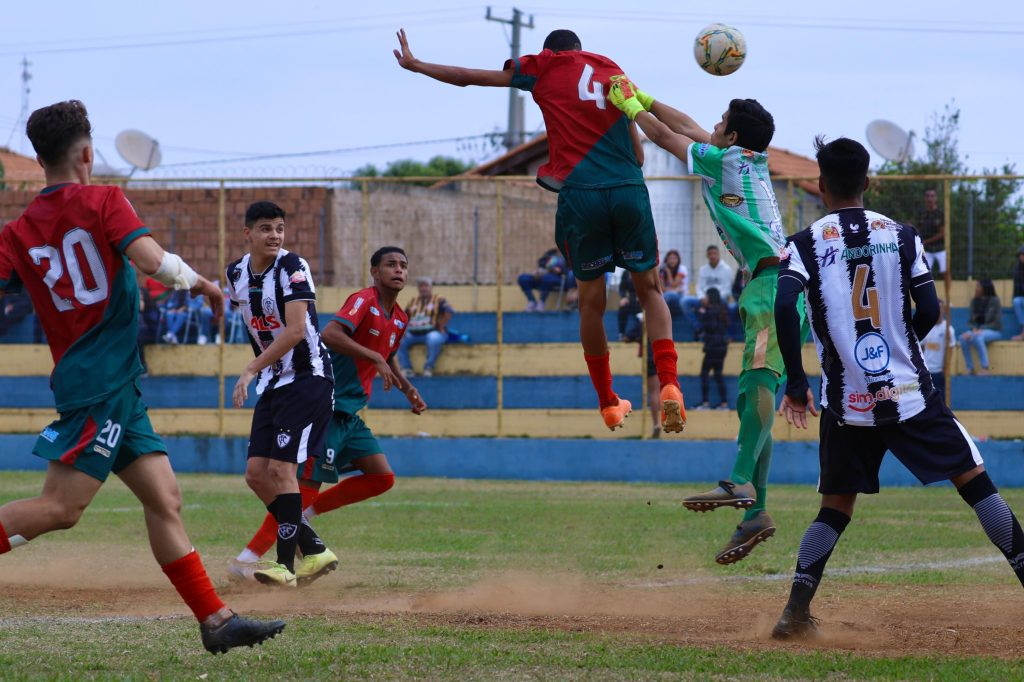 Estadual Sub-20 tem seis times garantidos nas quartas de final