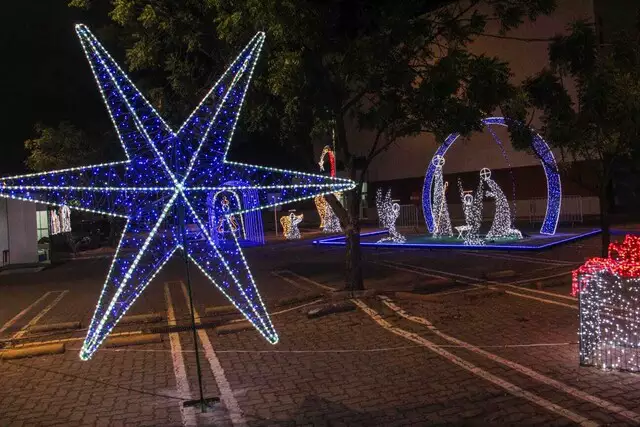 Empresa de Mundo Novo apresenta salão de exibição natalino em Campo Grande