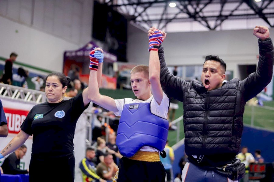 Após arbitrar na Copa Brasil de Kickboxing, caarapoense se prepara para Sul-Americano e Pan-Americano