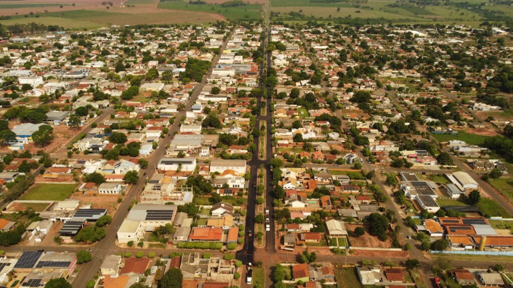 Obra de recapeamento da Av. Tancredo Neves em Eldorado está a todo vapor