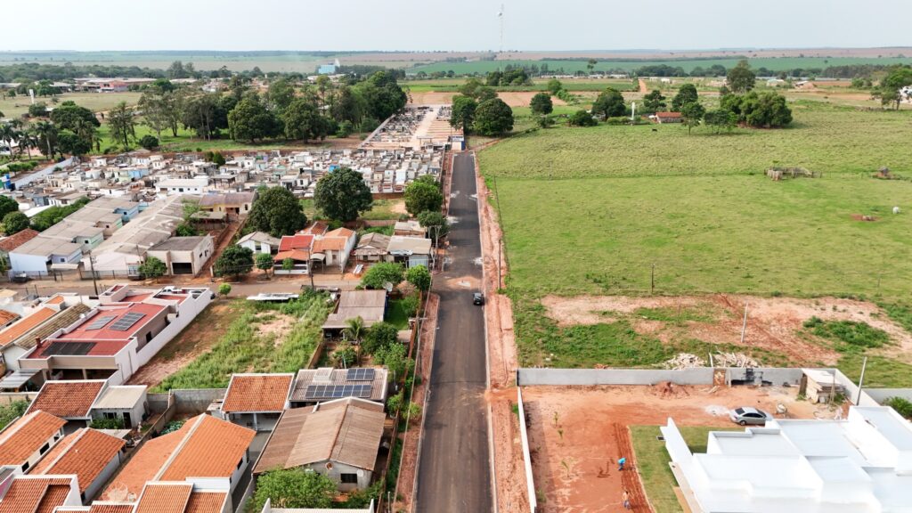 Obras da Av. Mato Grosso seguem em ritmo acelerado, transformando uma das principais vias de Itaquiraí