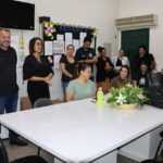 Secretaria Municipal de Educação realiza entrega de lembrancinhas para os professores da rede municipal de ensino em alusão ao Dia do Professor