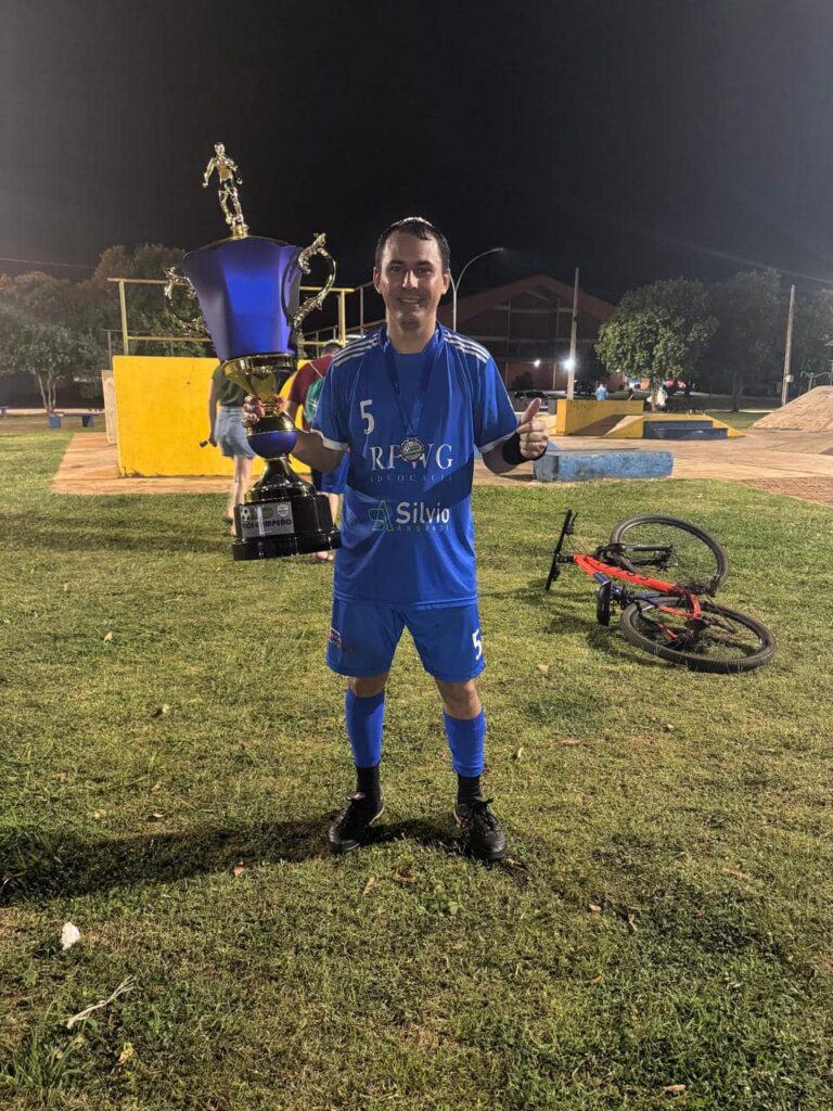 "Obras" foi a grande campeã da Copa Sindimig de Futebol Society entre servidores municipais de Iguatemi