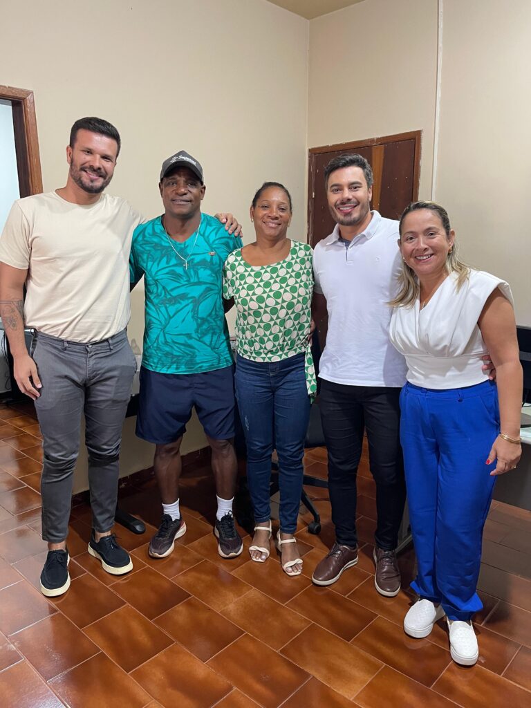 Lia Nogueira entrega equipamentos ao Hospital Municipal Lourival de Itaporã