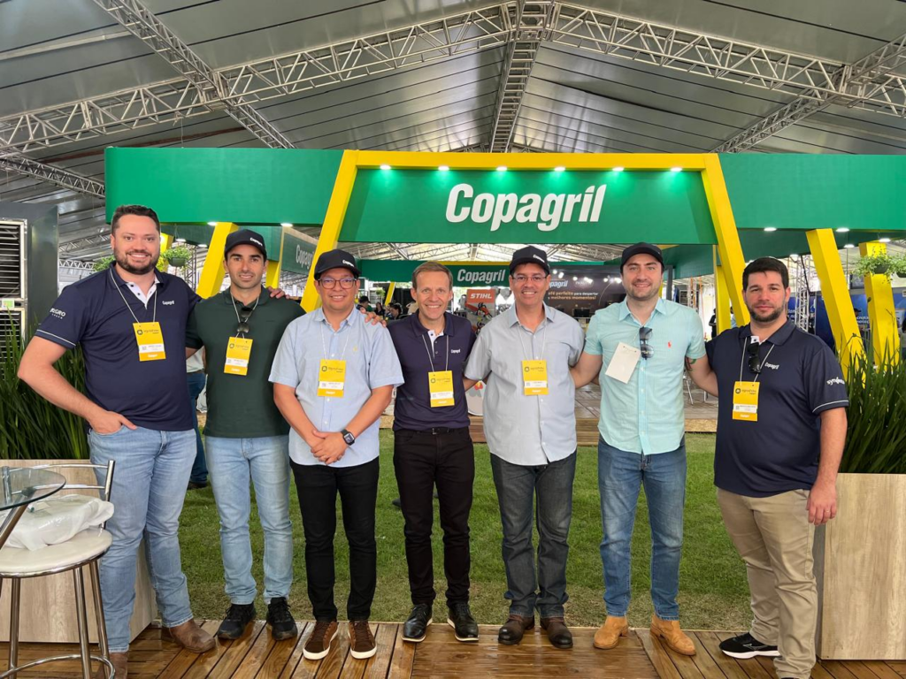 Autoridades de Naviraí marcam presença no Agroshow Copagril e buscam investimentos